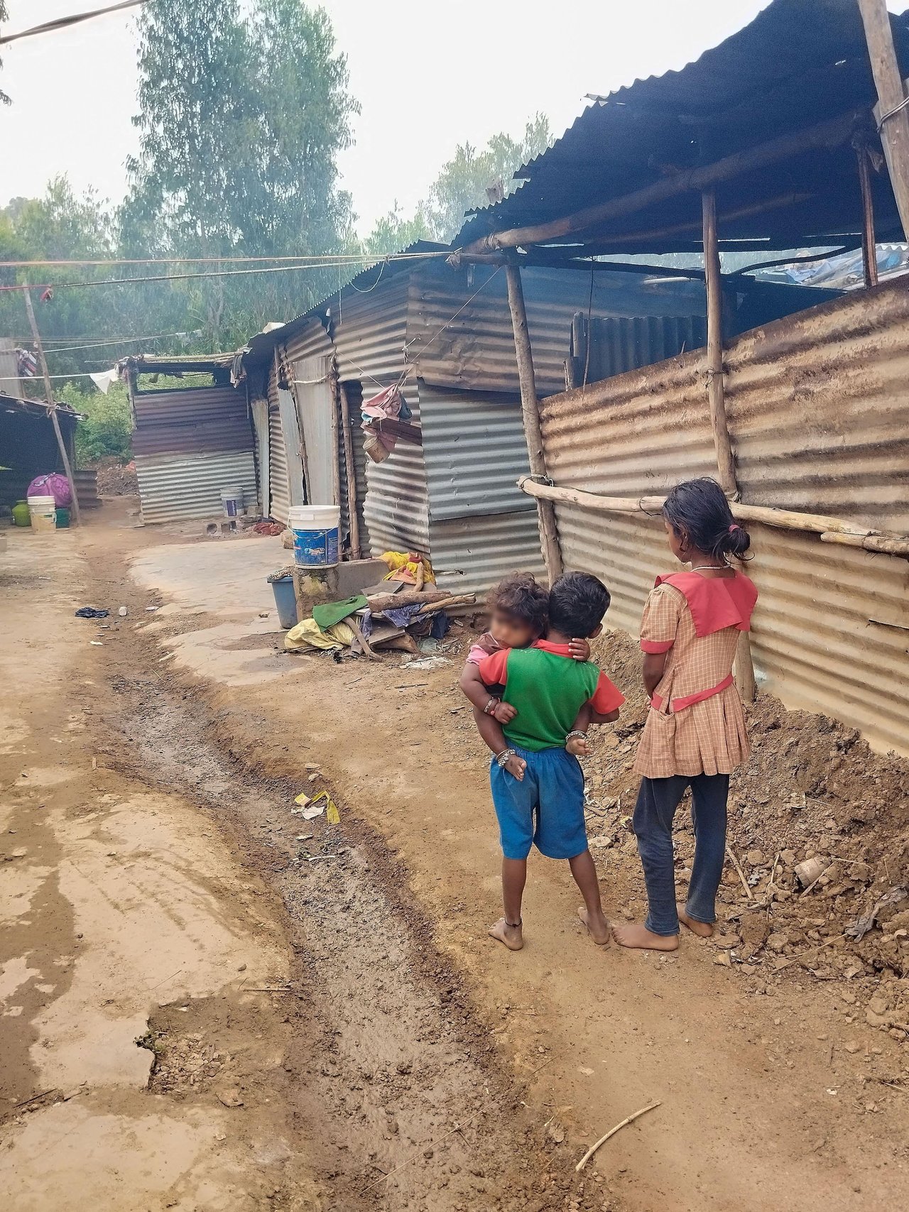 Anekal Rescue1 Blur jpg 202508 KAR Partners Help Govt Rescue 11 from Bonded Labor Limited Use