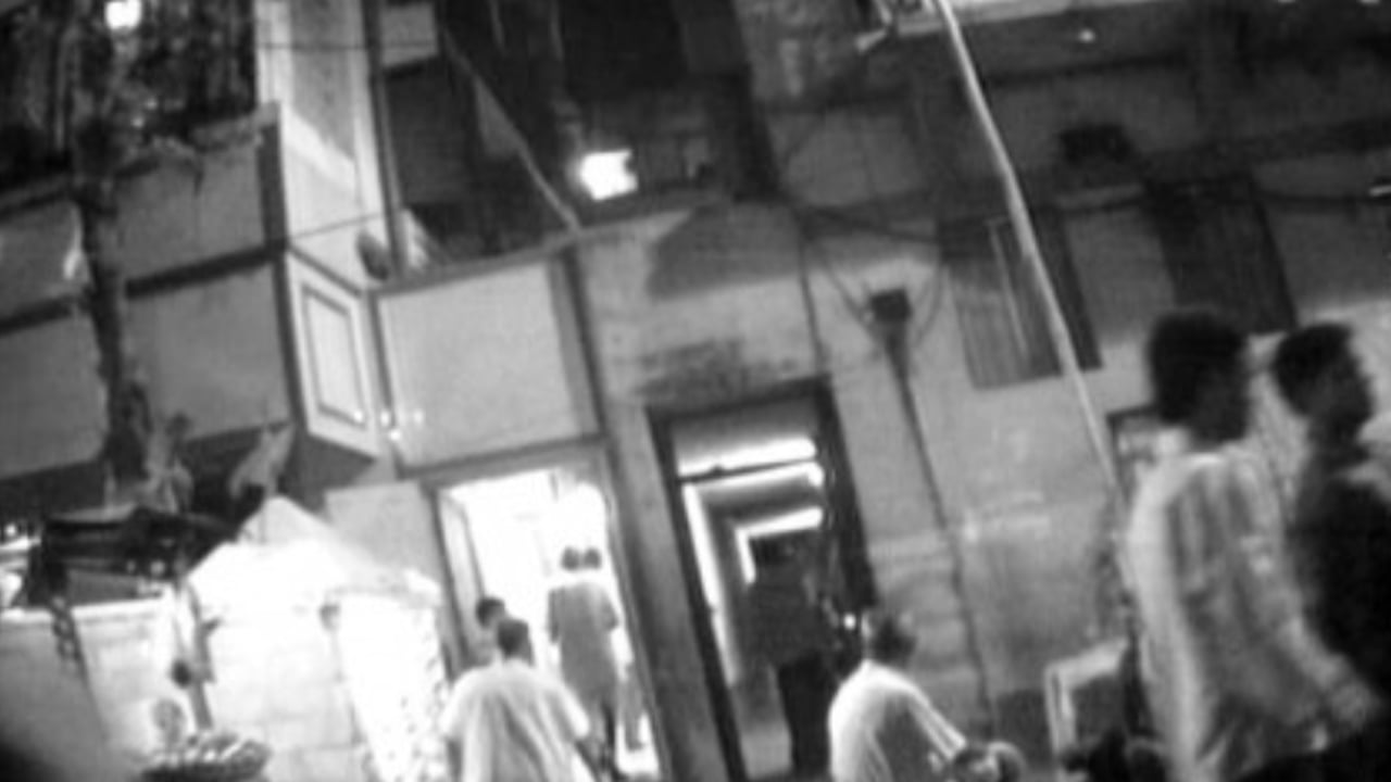 500 tokeep brothel entrance in sonagachi district of kolkata