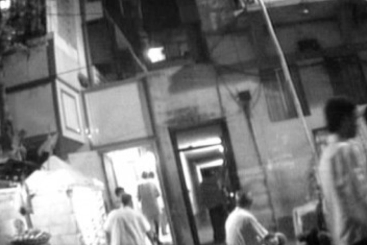 500 tokeep brothel entrance in sonagachi district of kolkata